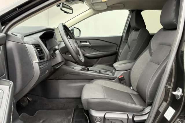 Nissan Qashqai (2024) thumbnail 6