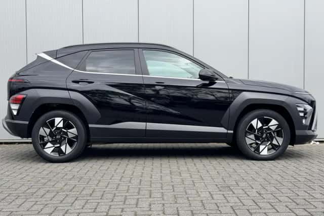 Hyundai Kona (2025) thumbnail 6