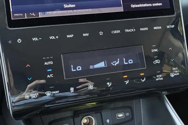 Hyundai Tucson (2022) thumbnail 4
