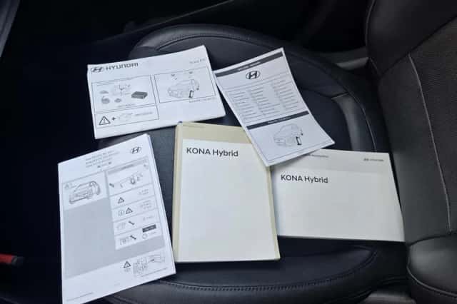 Hyundai Kona (2021) thumbnail 6