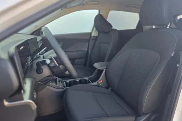 Hyundai Kona Electric (2026) thumbnail 6