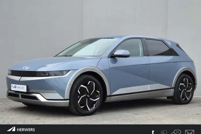 Hyundai Ioniq 5 (2023) thumbnail 1