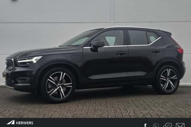 Volvo XC40 (2020) thumbnail 1
