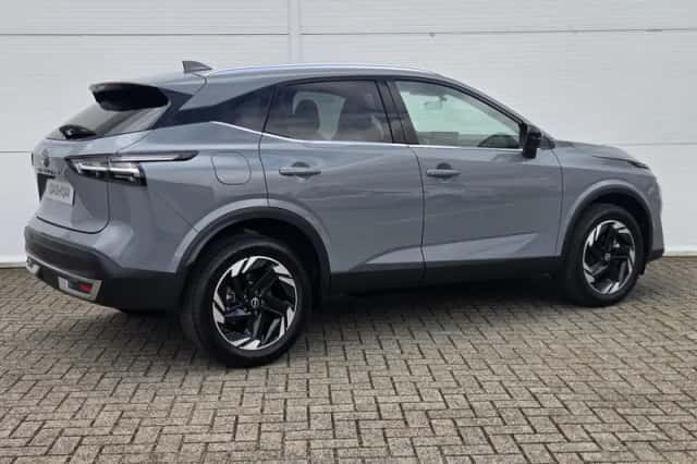 Nissan Qashqai (2025) thumbnail 3