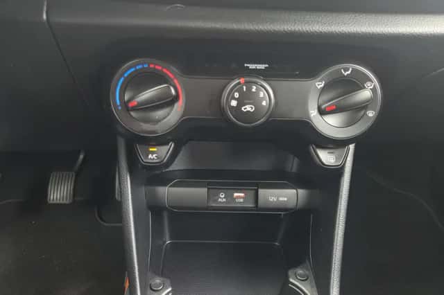 Kia Picanto (2018) thumbnail 4