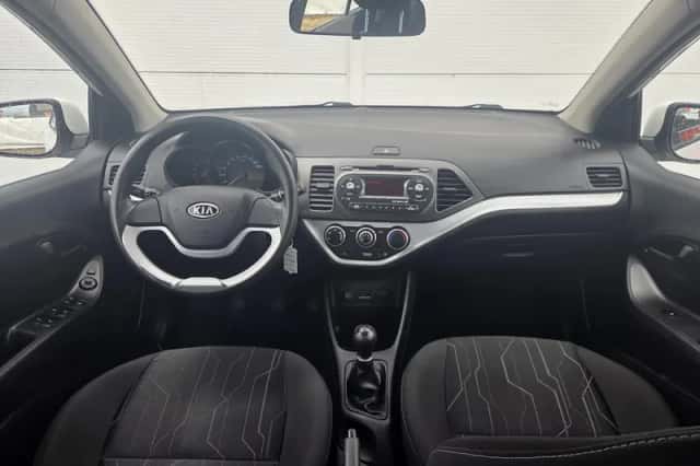 Kia Picanto (2012) thumbnail 2