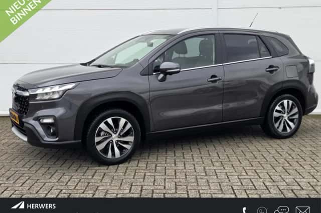 Suzuki S-Cross (2024) thumbnail 1