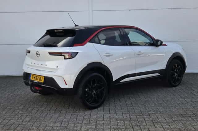 Opel Mokka (2023) thumbnail 3