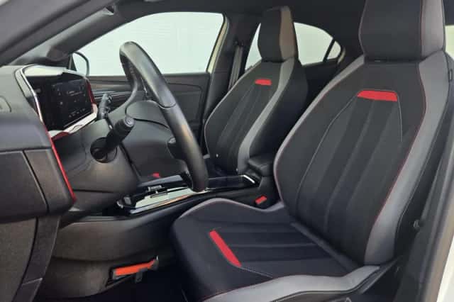 Opel Mokka (2023) thumbnail 6