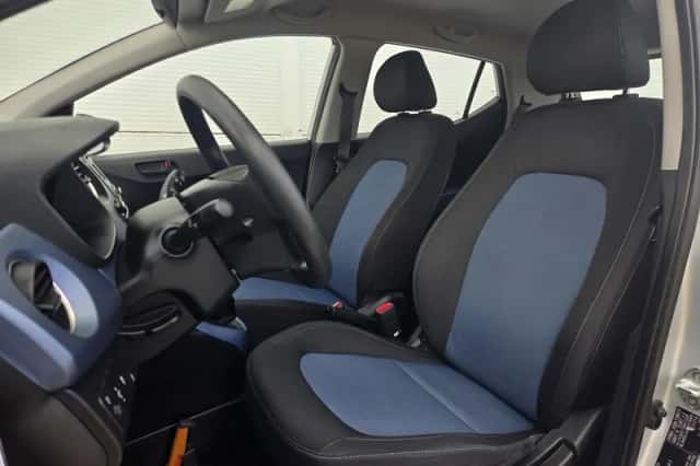 Hyundai i10 (2015) thumbnail 6