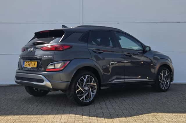 Hyundai Kona (2023) thumbnail 3