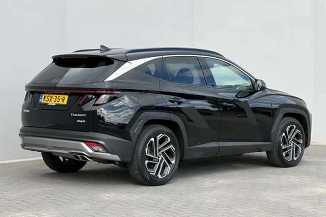 Hyundai Tucson (2024) thumbnail 3