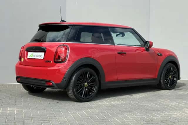 MINI Mini Electric (2023) thumbnail 3