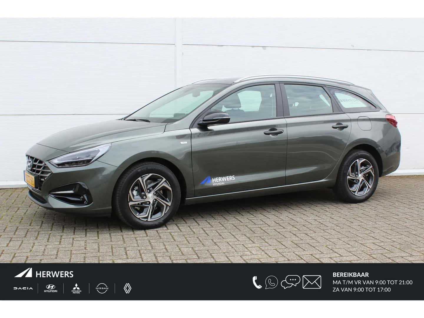 Hyundai i30 (2024) — foto 1
