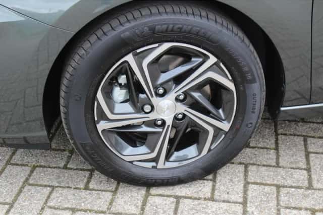 Hyundai i30 (2024) thumbnail 14