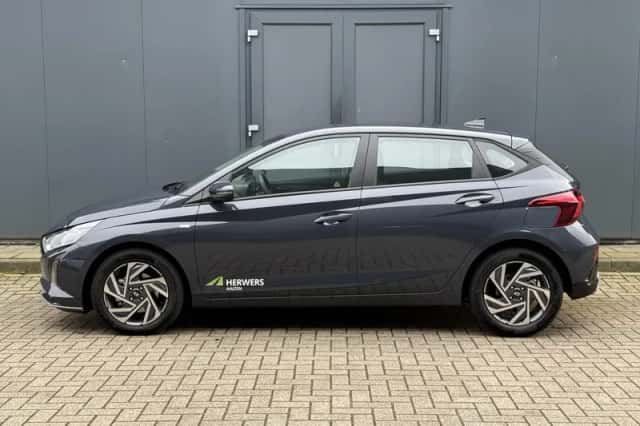 Hyundai i20 (2024) thumbnail 7