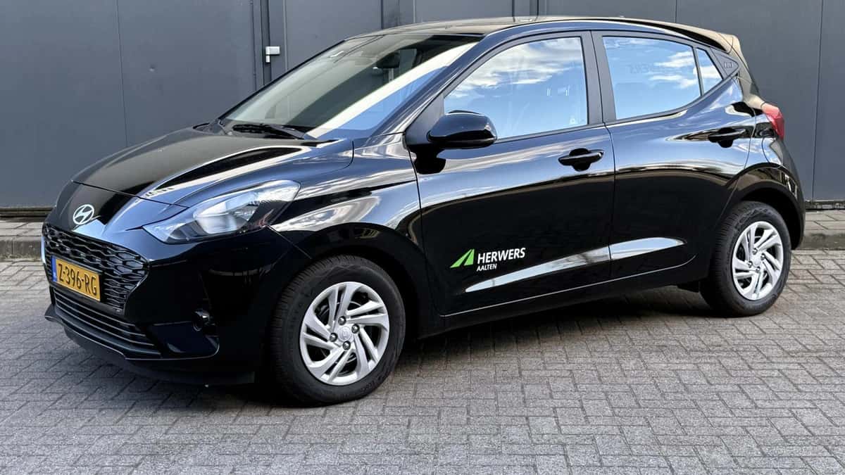 Hyundai i10 (2024) — foto 1