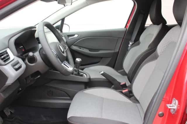 Mitsubishi Colt (2025) thumbnail 6