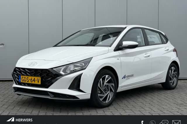 Hyundai i20 (2024) thumbnail 1