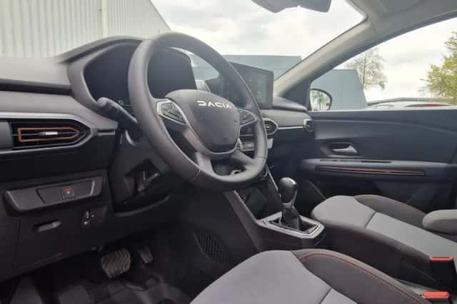 Dacia Jogger (2025) thumbnail 20