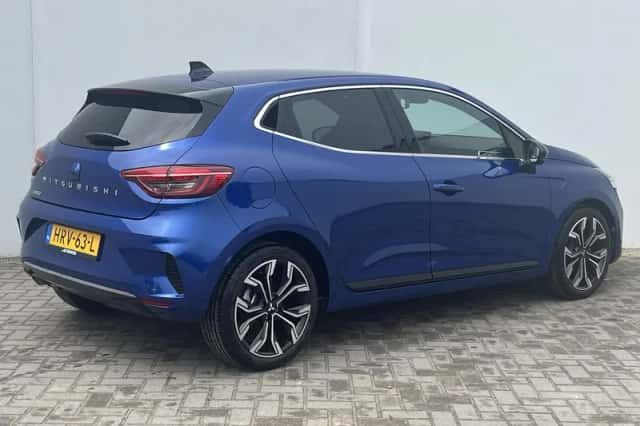 Mitsubishi Colt (2025) thumbnail 3