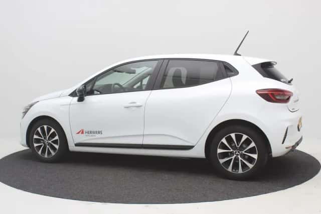 Mitsubishi Colt (2025) thumbnail 10
