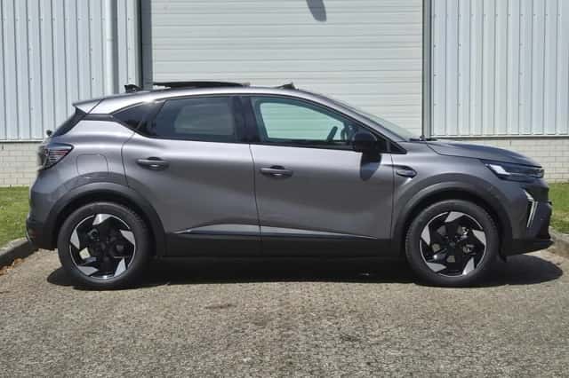 Renault Captur (2025) thumbnail 23