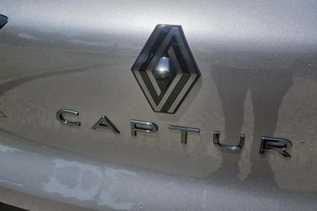 Renault Captur (2025) thumbnail 32