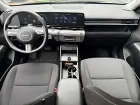 Hyundai Kona (2025) thumbnail 5