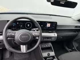 Hyundai Kona (2025) thumbnail 5