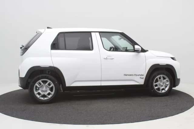 Hyundai Inster (2025) thumbnail 11