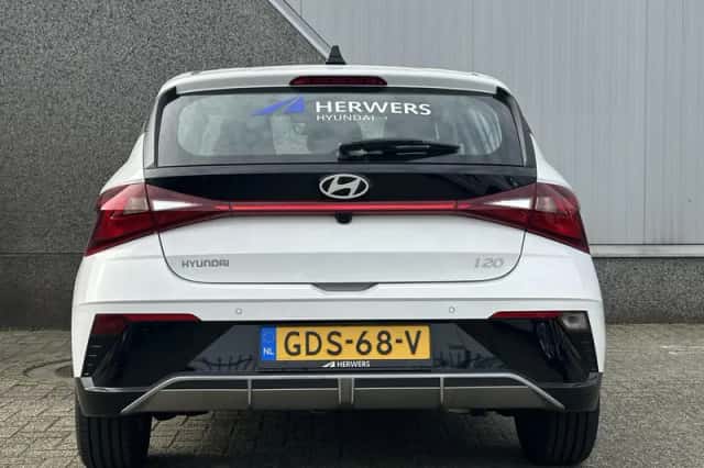 Hyundai i20 (2024) thumbnail 30
