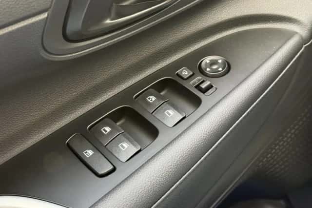 Hyundai i20 (2025) thumbnail 18