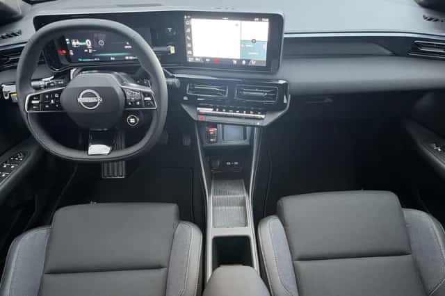 Nissan Micra (2025) thumbnail 2