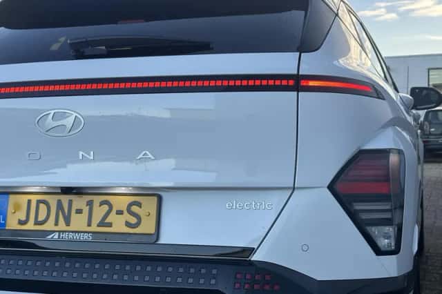 Hyundai Kona (2025) thumbnail 40
