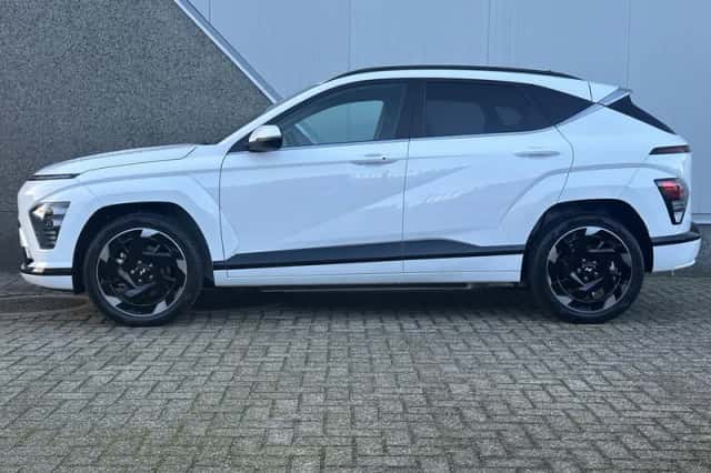 Hyundai Kona (2025) thumbnail 7