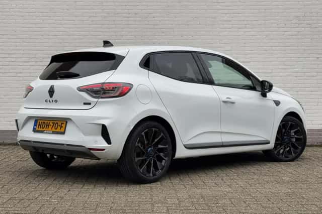 Renault Clio (2025) thumbnail 3