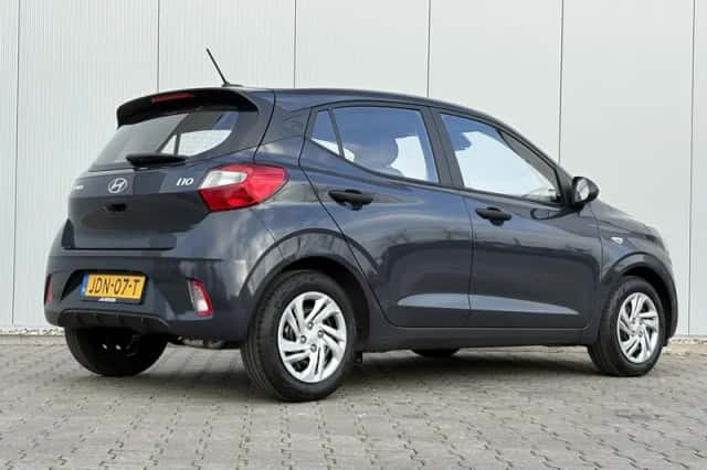Hyundai i10 (2025) thumbnail 3