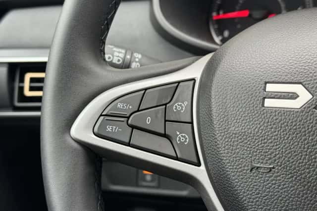 Dacia Sandero Stepway (2025) thumbnail 16