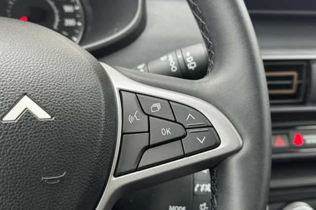 Dacia Sandero Stepway (2025) thumbnail 18