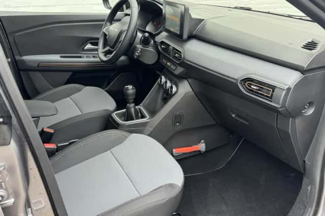 Dacia Sandero Stepway (2025) thumbnail 35