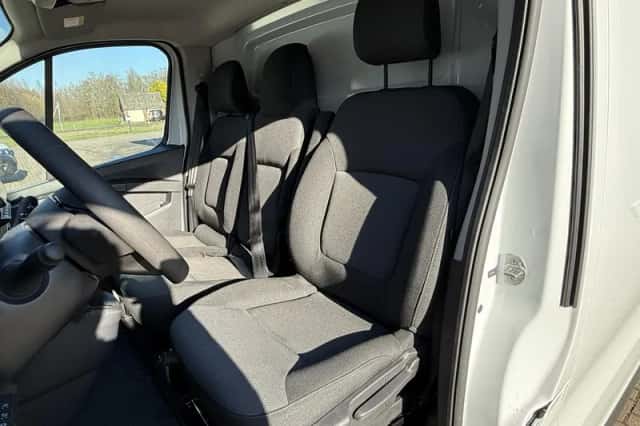 Nissan Primastar (2024) thumbnail 6