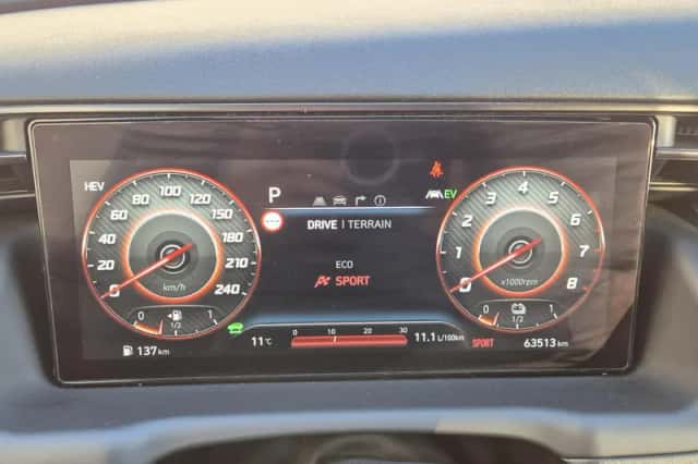 Hyundai Tucson (2022) thumbnail 23