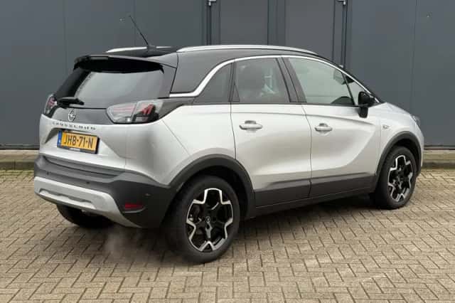 Opel Crossland (2023) thumbnail 3