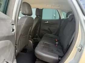 Opel Crossland (2023) thumbnail 10