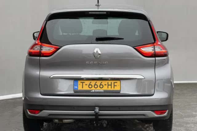 Renault Grand Scénic (2023) thumbnail 26