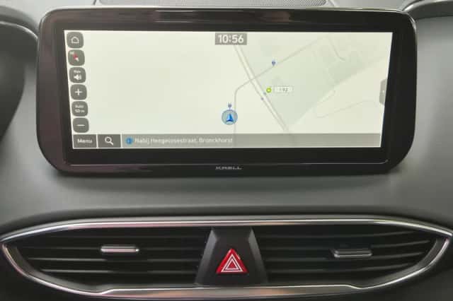 Hyundai Santa Fe (2022) thumbnail 53