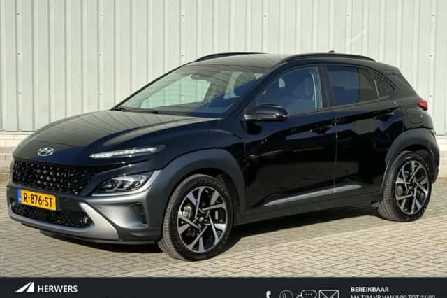 Hyundai Kona (2022) thumbnail 1
