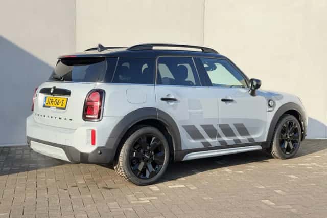 MINI Countryman (2023) thumbnail 3