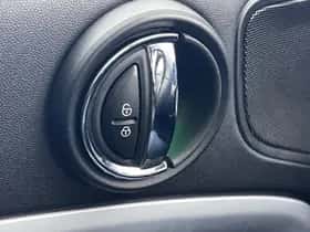 MINI Countryman (2023) thumbnail 36